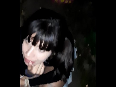 ❤️ Küçədə konfet qarşılığında penis şişib ️❌ Anal porno bizdə